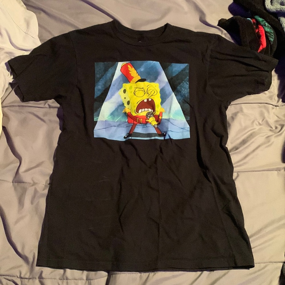 black spongebob t shirt, size medium